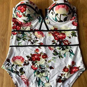 Cupshe One Piece Floral Swim